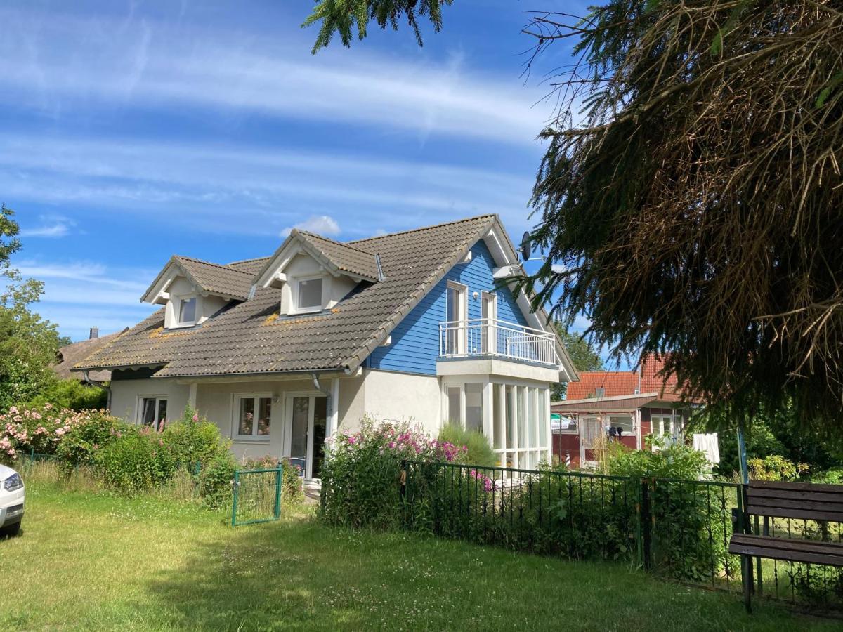 Ferienhaus Am Wasser Im Gruenen Zecherin エクステリア 写真